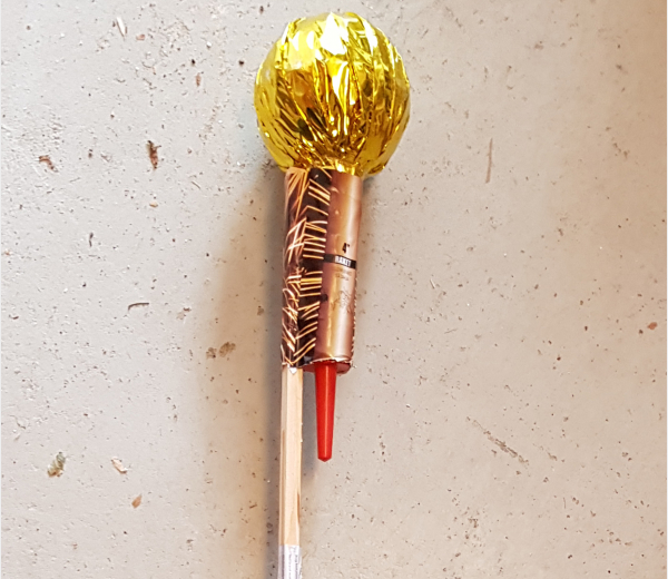 4" Kugleraket, CE-reg. nr. 1008-F2-69250208 og batchnr. 01-9404601-18