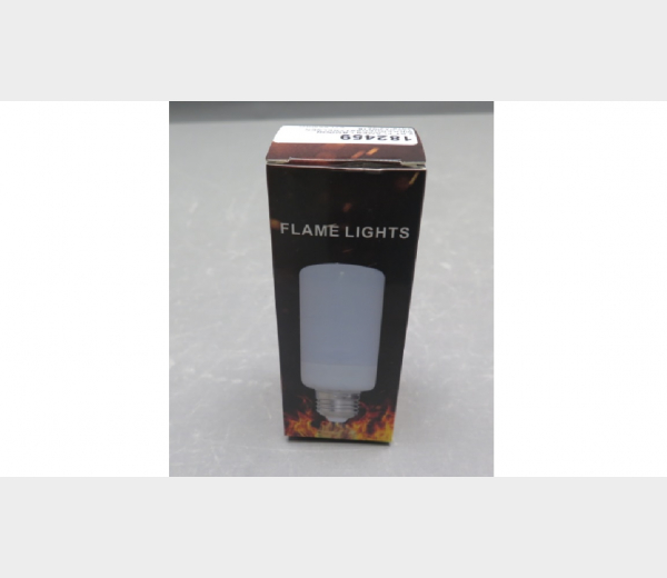 Pære af mærket Flame Lights i æske