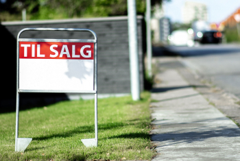 Til salg skilt